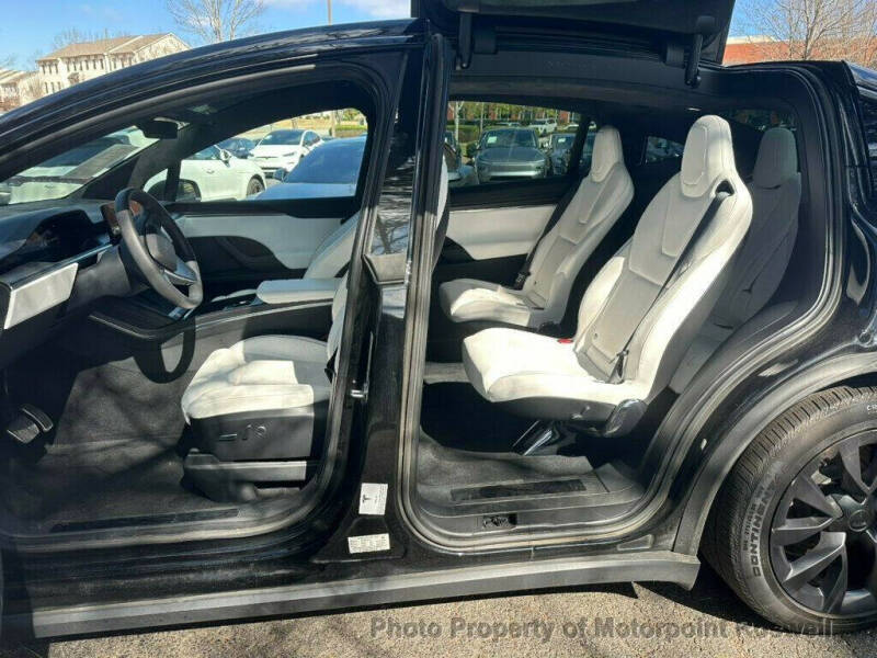 2024 Tesla Model X Plaid
