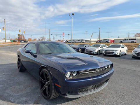 2015 Dodge Challenger SXT