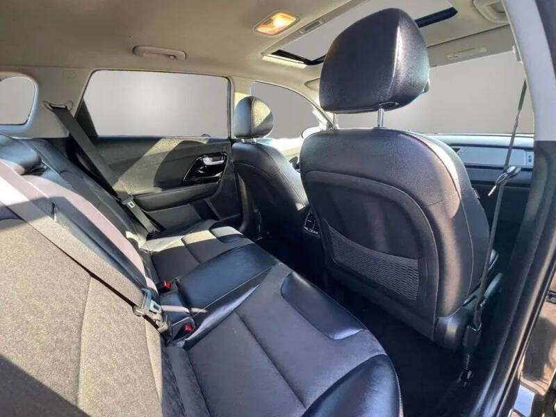 2017 Kia Niro EX