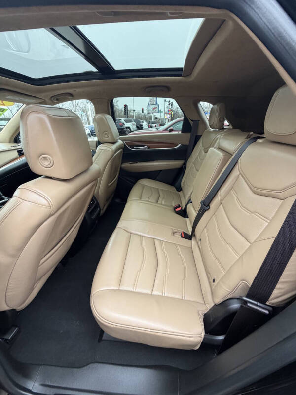 2017 Cadillac XT5 Platinum