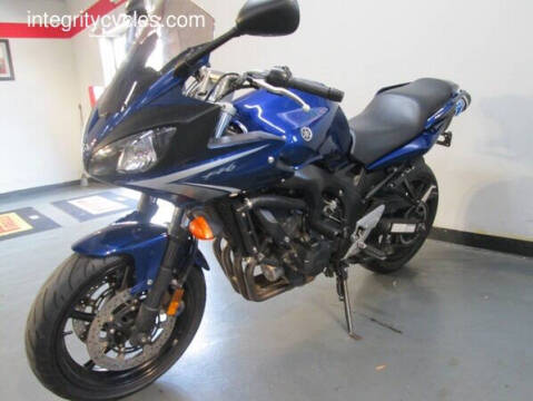2009 Yamaha FZ6