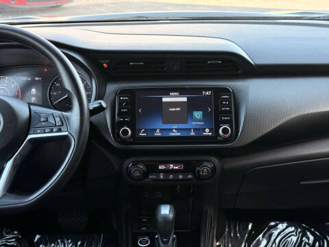 2021 Nissan Kicks SV