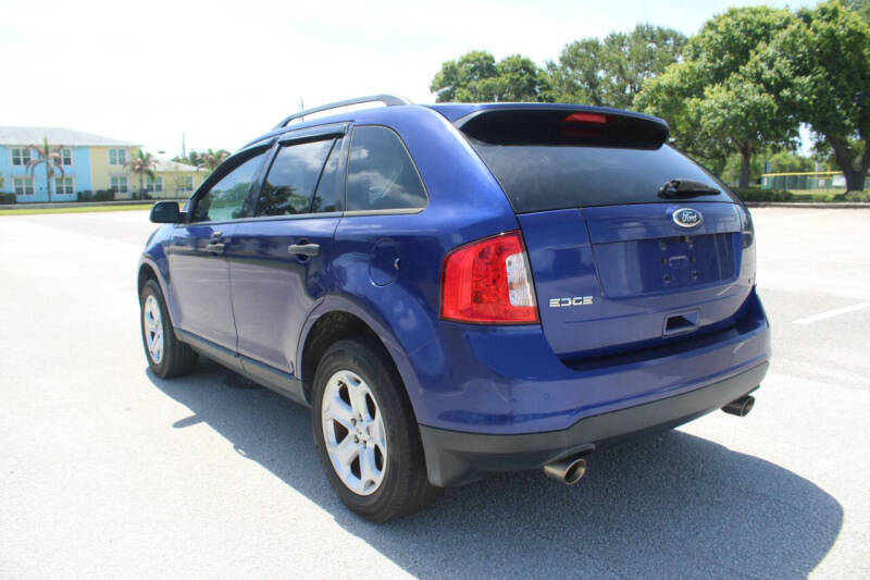 2013 Ford Edge SE