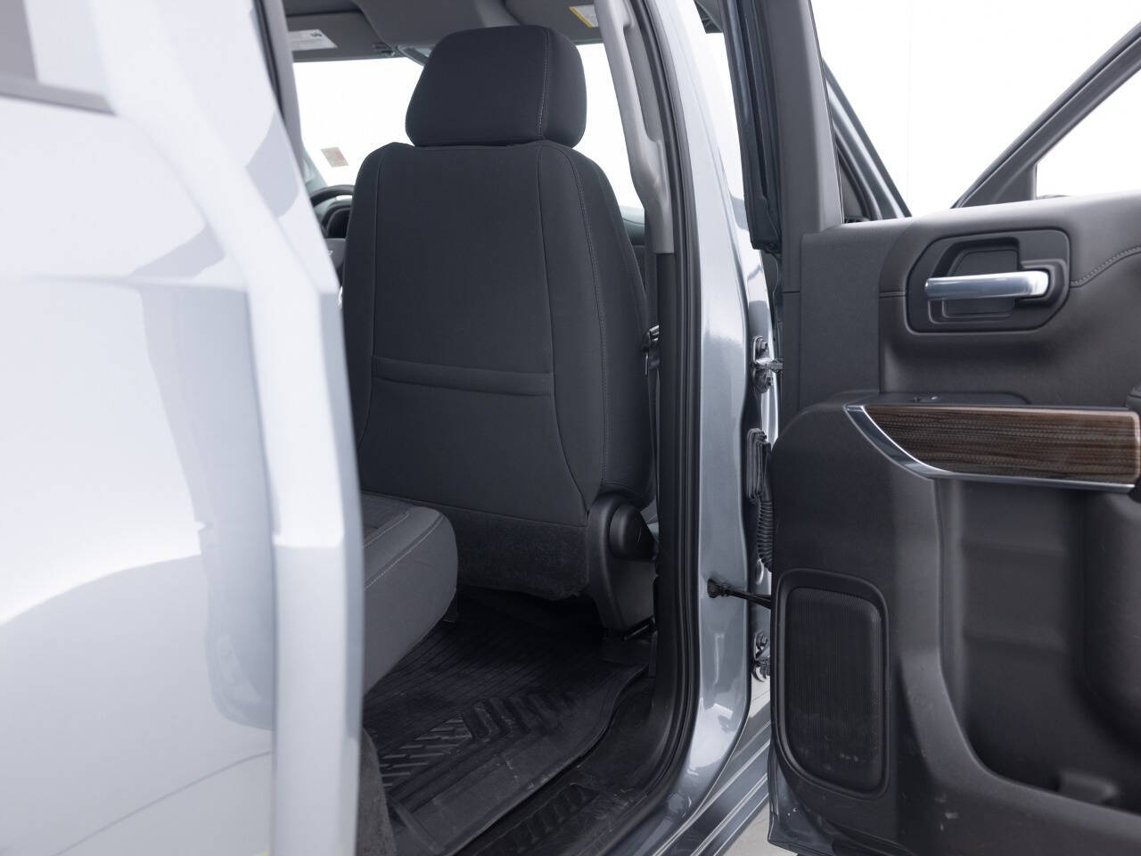 Used Car 2021 Chevrolet Silverado 1500  Lt Trail Boss 4x4 4dr Crew Cab 5.8 Ft. Sb For Sale Under $50,000 In Coal City, Illinois