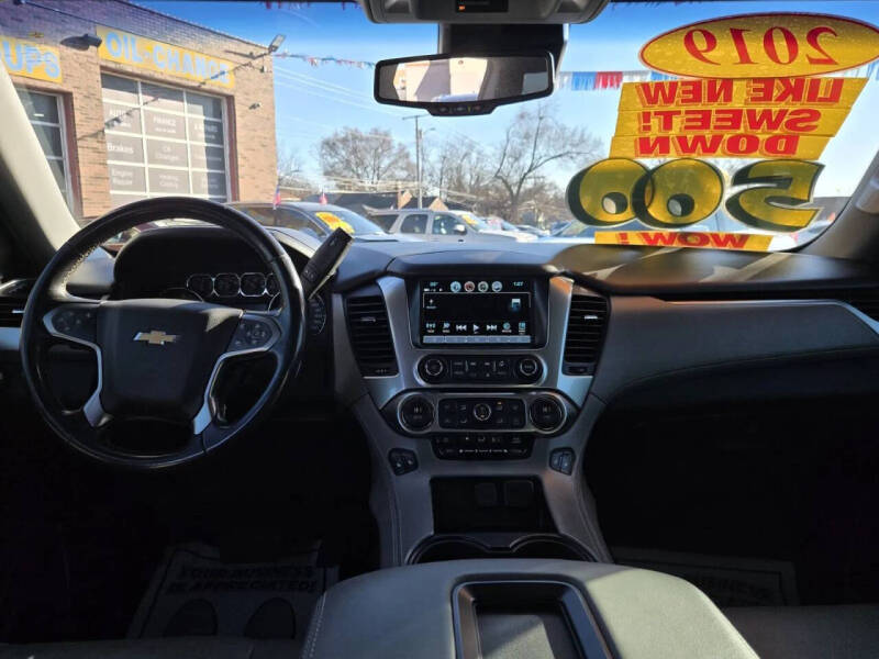 2019 Chevrolet Suburban LT