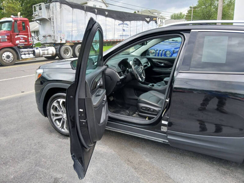 2020 GMC Terrain SLT