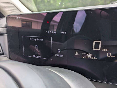 2025 Nissan Kicks S