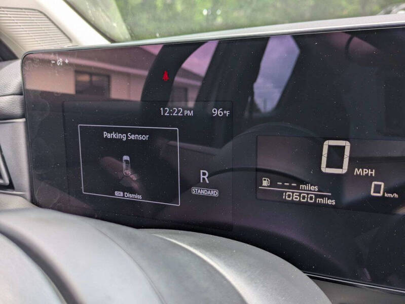2025 Nissan Kicks S