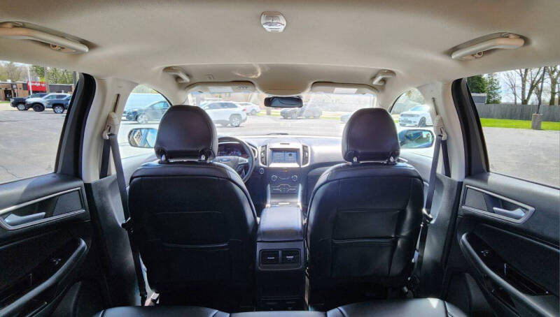 2019 Ford Edge SEL