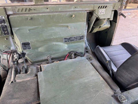 1987 AM General HMMWV