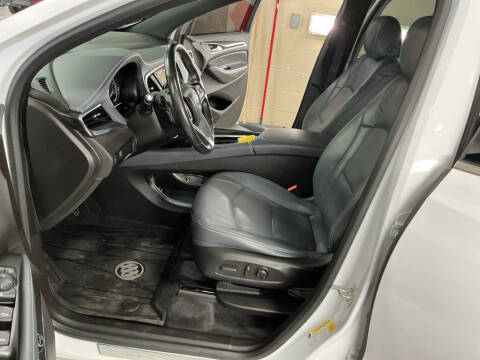 2022 Buick Enclave Essence