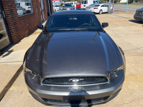 2013 Ford Mustang V6