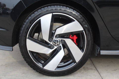 2024 Volkswagen Golf GTI S