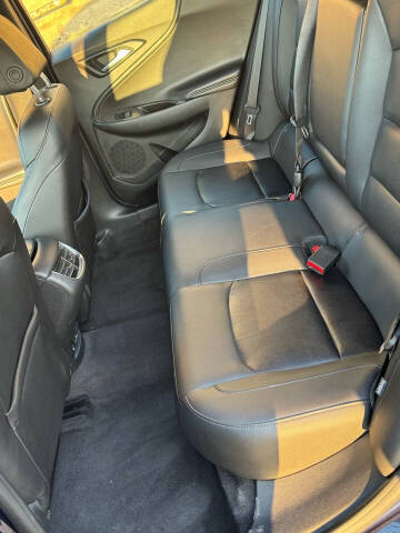 2017 Chevrolet Malibu LT