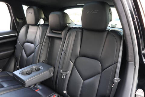 2017 Porsche Cayenne GTS