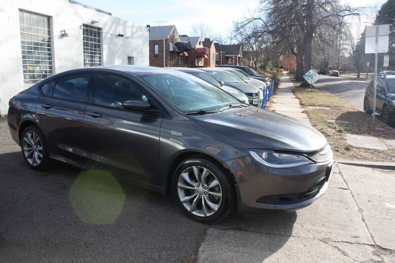 2015 Chrysler 200 S