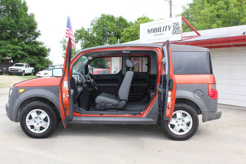 2005 Honda Element LX