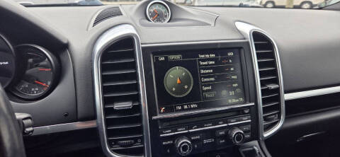 2014 Porsche Cayenne Platinum Diesel