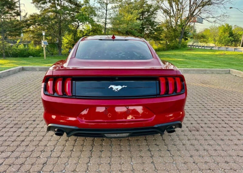 2022 Ford Mustang EcoBoost Premium