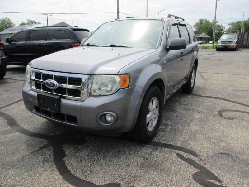 Used 2008 Ford Escape XLT with VIN 1FMCU03198KD05983 for sale in Urbana, IL