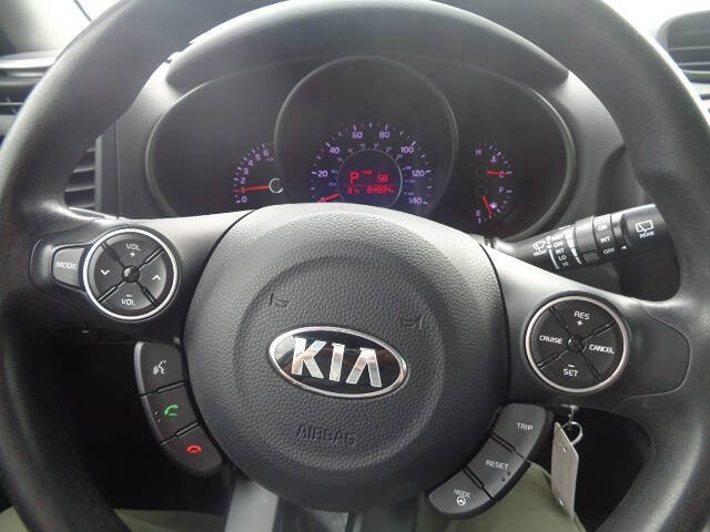 2015 Kia Soul +