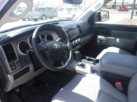 2013 Toyota Sequoia SR5