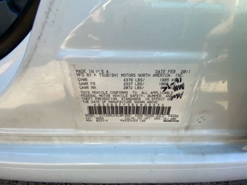 2011 Mitsubishi Galant FE