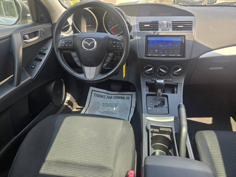 2012 Mazda MAZDA3 i Touring