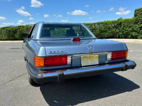 1986 Mercedes-Benz 560-Class 560 SL