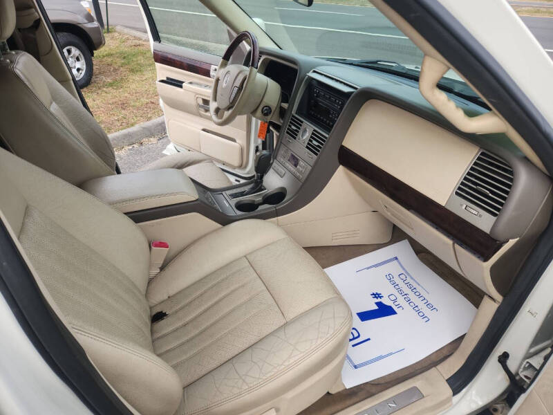 2004 Lincoln Aviator Luxury