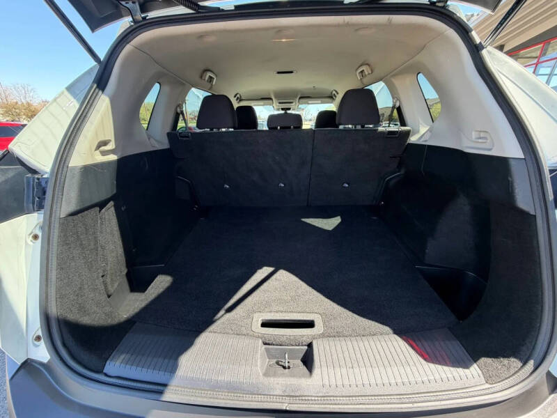 2021 Nissan Rogue S