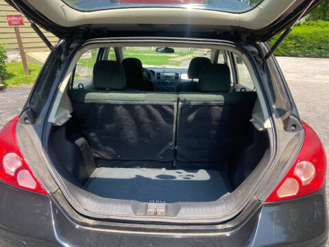 2012 Nissan Versa 1.8 S