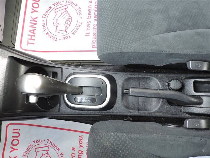 2011 Nissan Versa 1.8 S