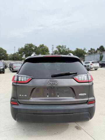 2019 Jeep Cherokee Latitude Plus