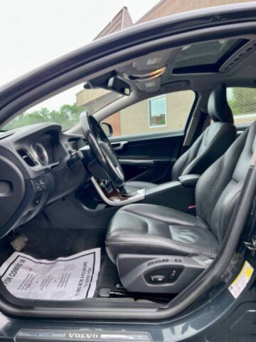 2013 Volvo S60 T5 Premier Plus