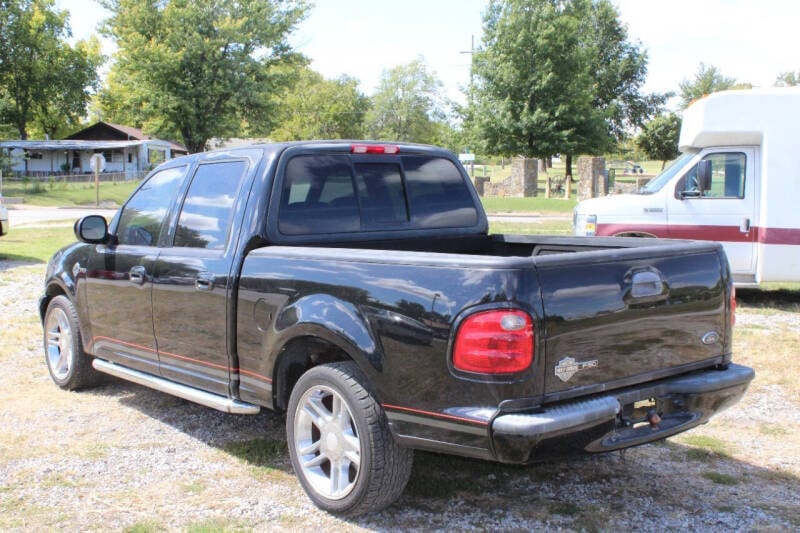 2001 Ford F-150 Harley Davidson photo 7