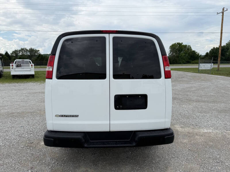 2020 Chevrolet Express 2500