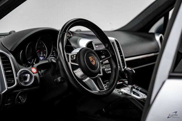 2017 Porsche Cayenne S