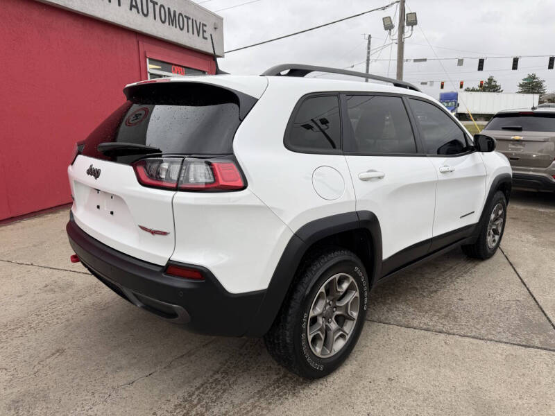 2020 Jeep Cherokee Trailhawk