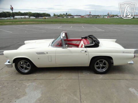 1956 Ford Thunderbird