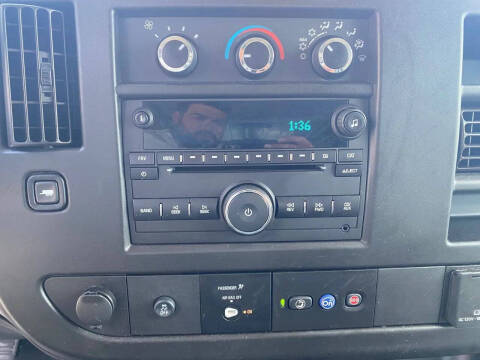 2019 Chevrolet Express 2500