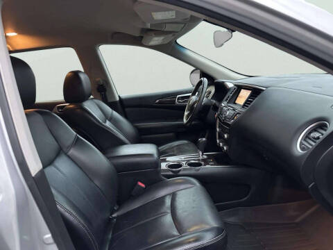 2014 Nissan Pathfinder SL