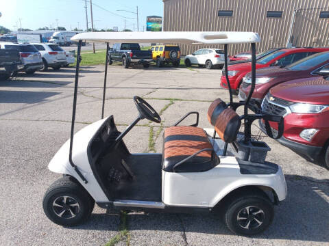 2003 E-Z-GO 2 PASS.