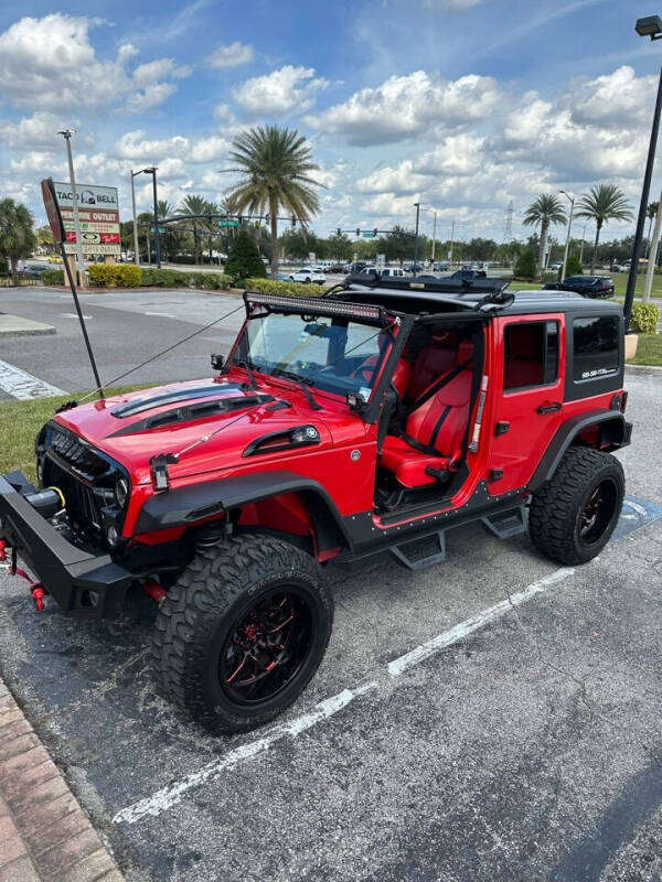 2017 Jeep Wrangler Unlimited null photo 11