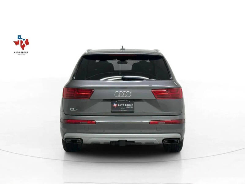 2019 Audi Q7 quattro Premium Plus 55 TFSI