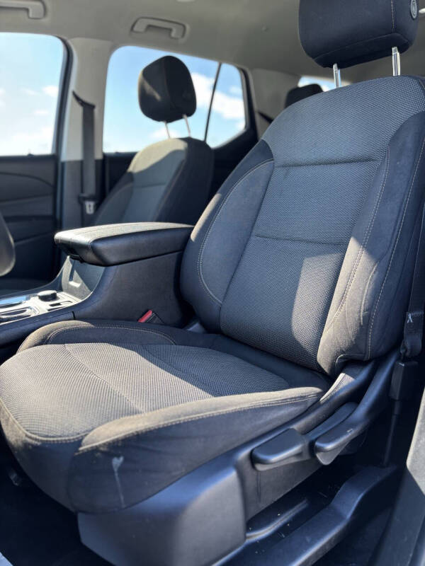 2019 Chevrolet Traverse LS