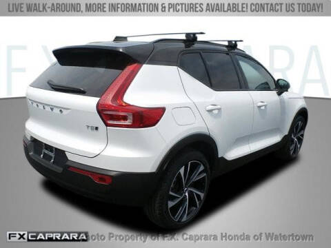 2021 Volvo XC40 T5 R-Design