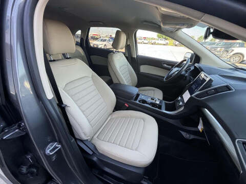 2024 Ford Edge SE