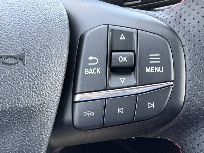 2025 Ford Escape ST-Line Select