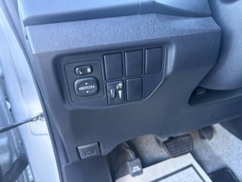 2013 Toyota Prius Four